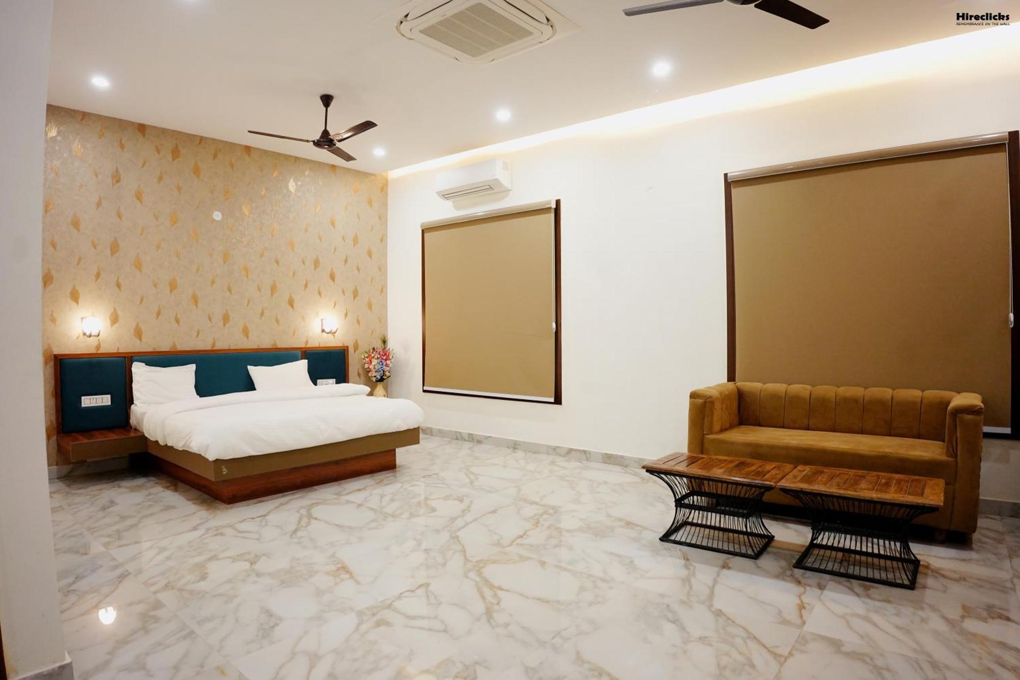 The Krati Resort And Convention Centre Bareilly Eksteriør bilde